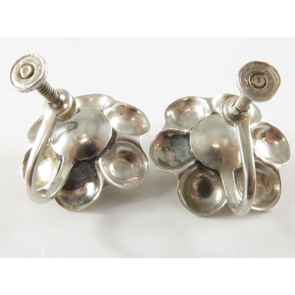 Sterling Silver Repousse Flower Earrings Screw Back Vintage Artisan Style - Picture 5 of 6